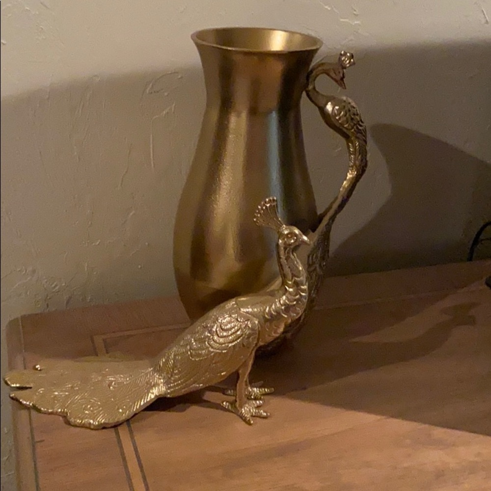 Peacock vase and statue both pieces included sold
